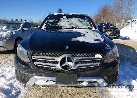2017 Mercedes-Benz Glc 300 4Matic z USA, uszkodzony, nr VIN WDC0G4KB4HF148558